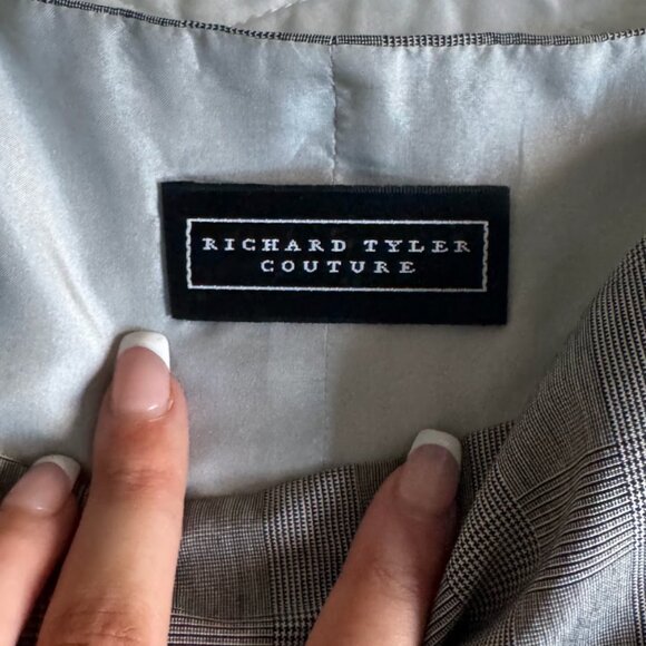 Richard Tyler Couture Glen Plaid Sheath Dress – Fits Like Size 4/6 Elegant and t - Picture 6 of 7